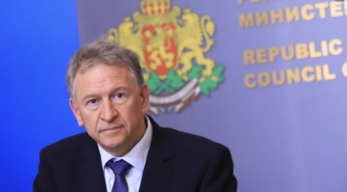 Изискването за квалифициран електронен подпис за да се отпечата ваксинационен